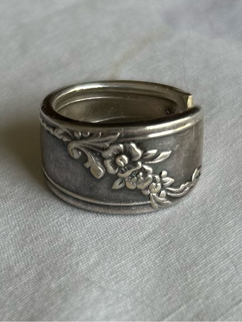 Vintage Bohemian Cottage Hippie Queen Bess Spoon Ring